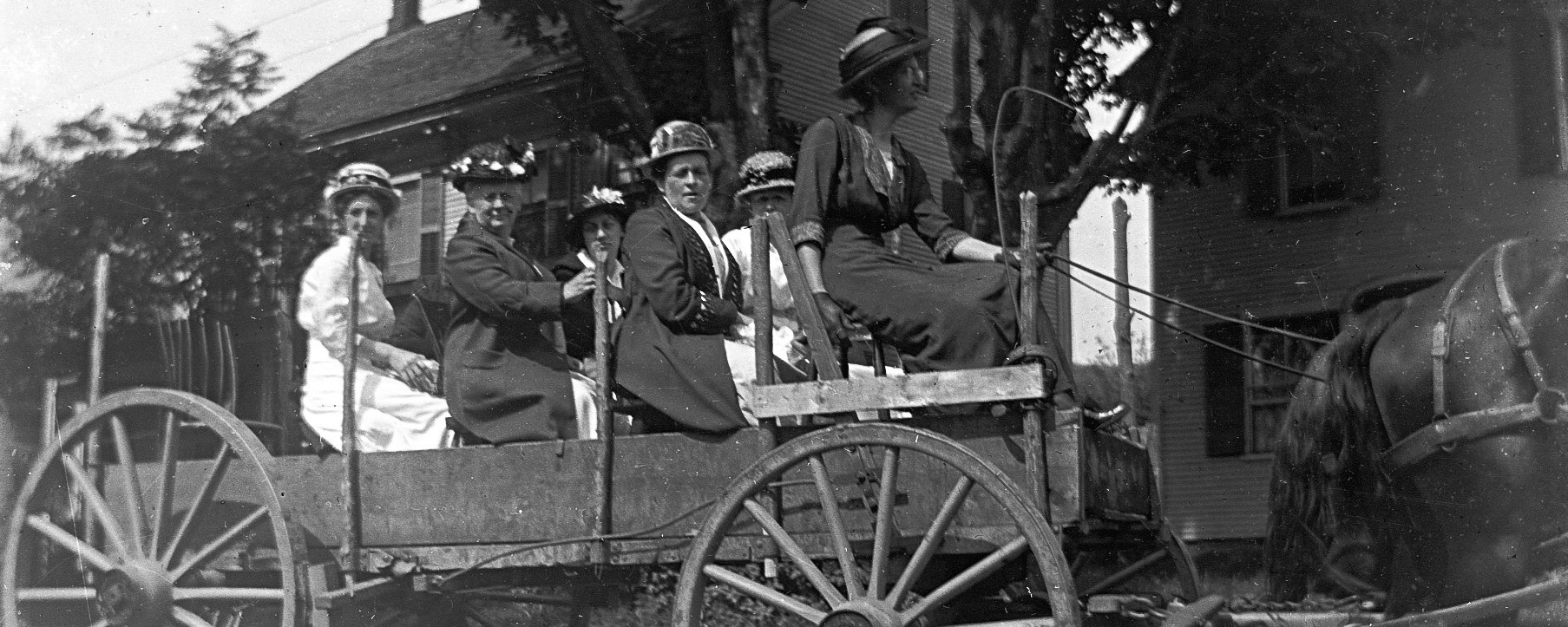 Photo of women in a wagon, George Swallow Photographer