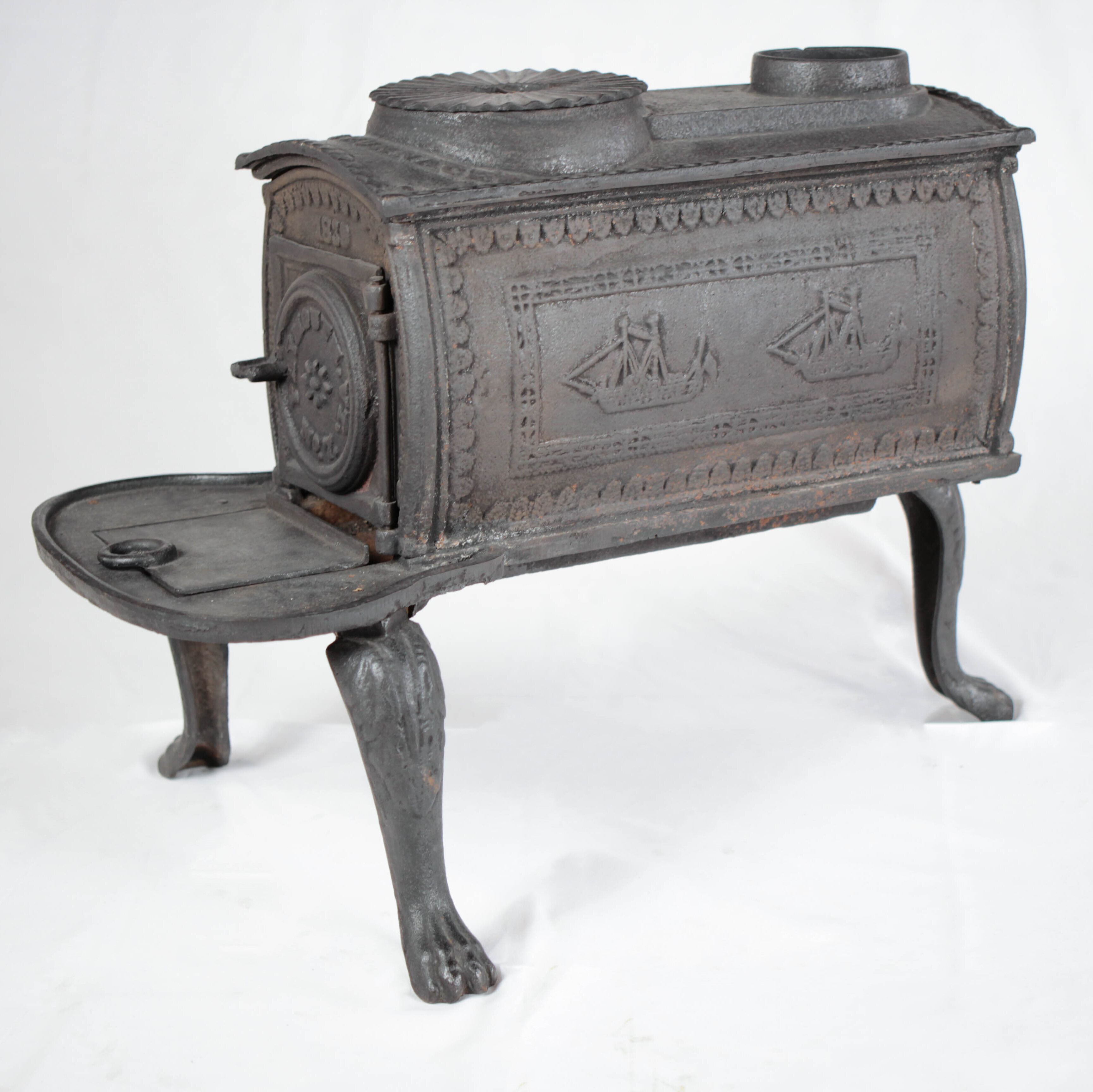 wood stove with legs
