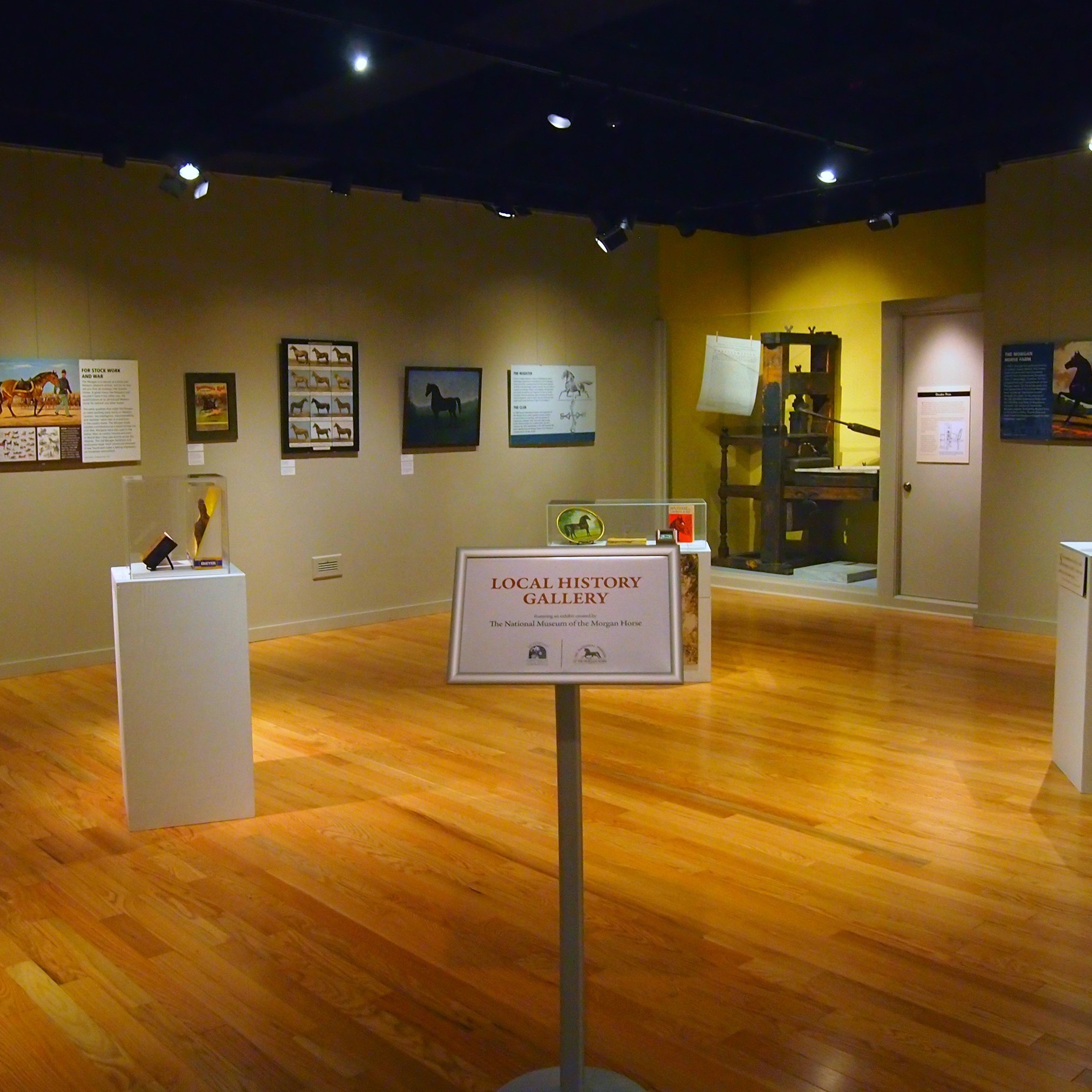 exhibit gallery