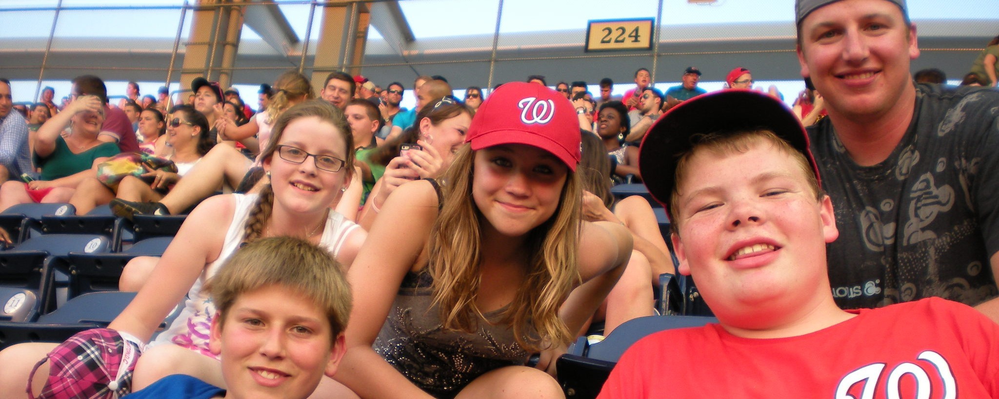 four students and teacher at Nationals Baseball game during National History Day 2014